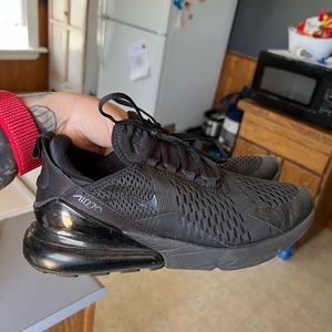 Nike Air Max 270’s NEW
